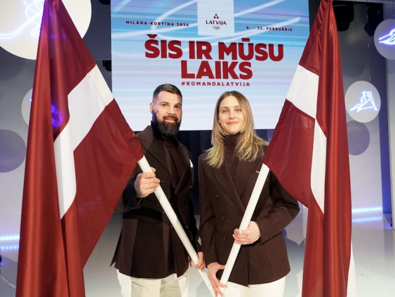 Флаг Латвии на открытии Олимпийских игр понесут Даугавиньш и Германе