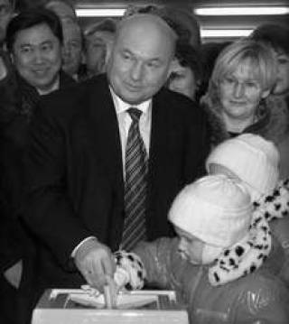 Москва чужим не верит. Лужков на все времена