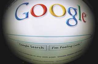 Представители Еврокомиссии собираются проверить, не притесняет ли Google своих потенциальных конкурентов в рейтинге поисковика.