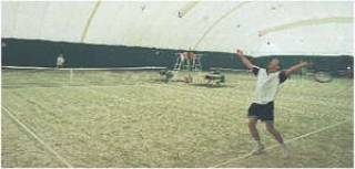 Теннисистам есть куда податься.Новостройки.