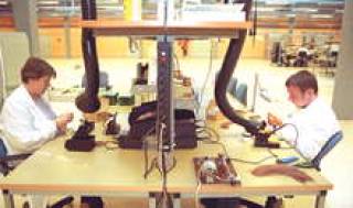Hanzas elektronika выпускает электронные системы с 2001 года.