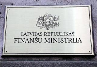 Минфин: финансирование от отступления от бюджетного дефицита в здравоохранении предусмотрено для уменьшения очередей
