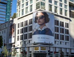 Burberry сообщает об убытках и сокращениях