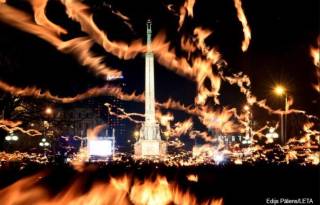 Экономике Латвии сулят &quot;золотые горы&quot;
