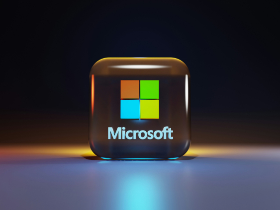 Прибыль Microsoft за квартал выросла на 18%