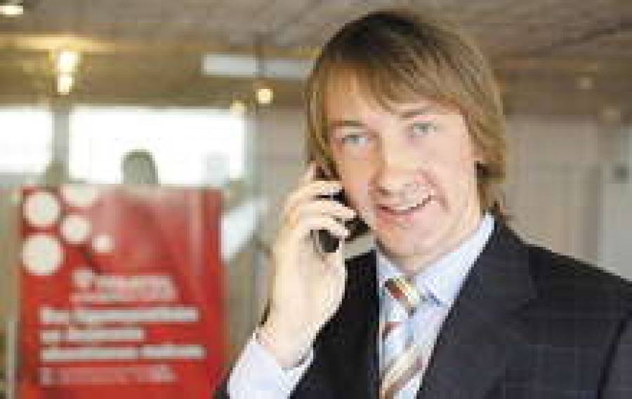 Р.Пельня: &ldquo;В наши дни без подключения к Интернету компьютер уже не считается таковым, а для портативного компьютера, чтобы он обеспечивал свою основную функцию &mdash; мобильность, необходимы именно беспроводные решения&rdquo;.