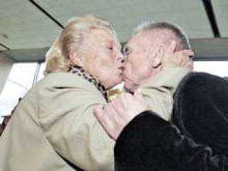 Поцелуй через 50 лет