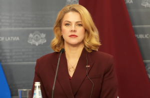 Развитие технологий дронов - одно из преимуществ Латвии в военной сфере - премьер