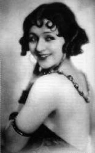  Лиа МАРА. 