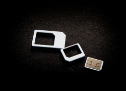 Минсообщения поддерживает обязанность регистрировать пользователей предоплаченных SIM-карт