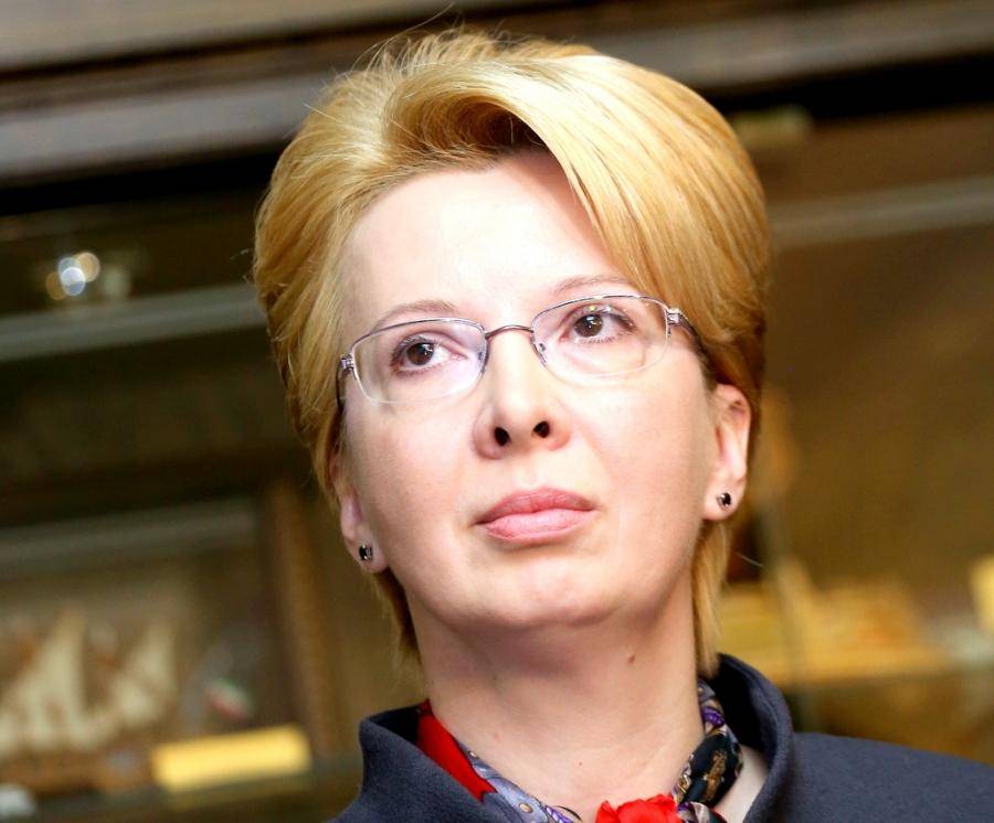 &quot;Согласие&quot;: спикер Сейма Мурниеце считает русских неполноценными
