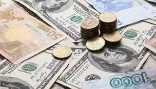 Иностранцы забирают капитал из России