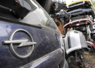 Г.Греф назвал приобретение его банком крупной доли в Opel “хорошим шансом” для России.