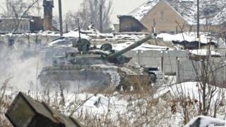 Сегодня, 9 декабря, на востоке Украины начал действовать &quot;режим тишины&quot;, введенный президентом страны Петром Порошенко. Это является попыткой начать исполнение мирных договоренностей, достигнутых в Минске 5 сентября.