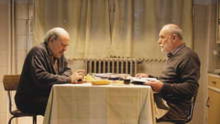 Кадр из фильма "Волны".