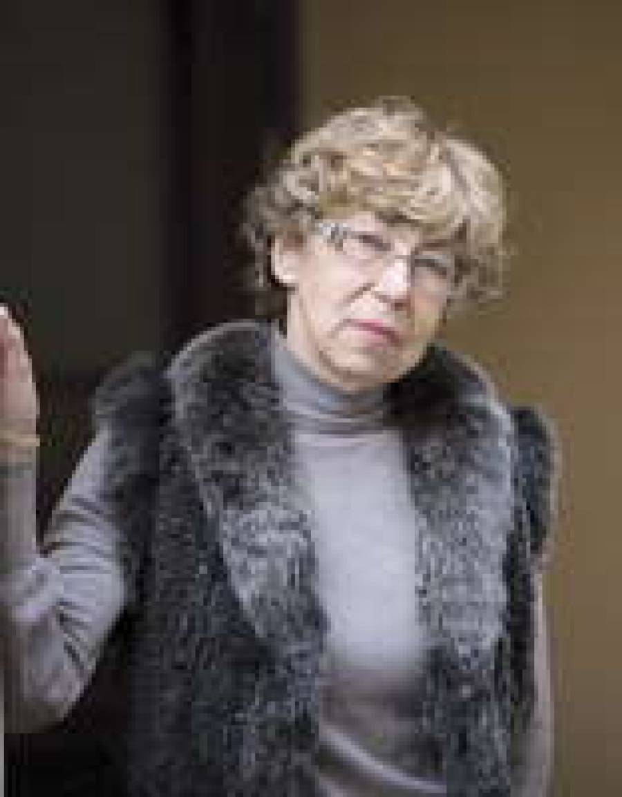 Нам &mdash; 18 лет!