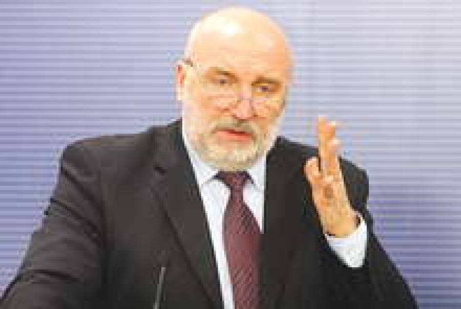 Премьер-министр Ивар Годманис признался в том, что с антиинфляционным планом правительство переборщило