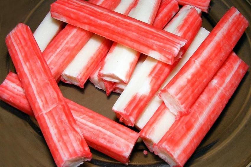 Латвийцев призывают отказаться от продуктов компании «Viči». Они помогают России!