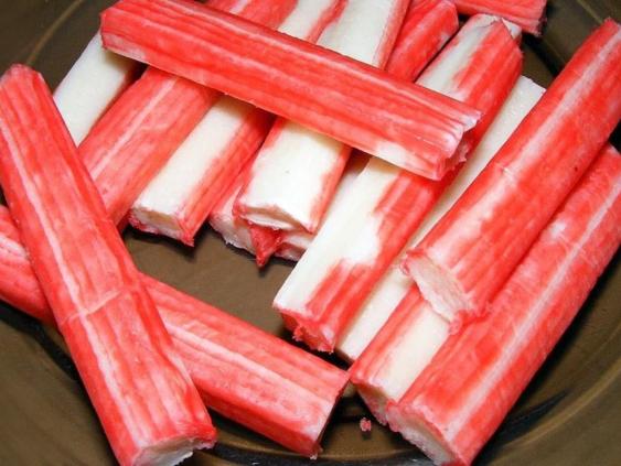 Латвийцев призывают отказаться от продуктов компании «Viči». Они помогают России!