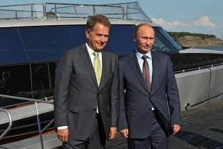 Президент Финляндии Саули Нийнистё и президент России Владимир Путин.