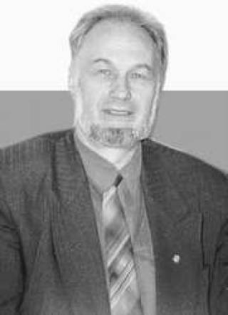 Генеральный секретарь АН Латвии Андрис СИЛИНЬШ. 