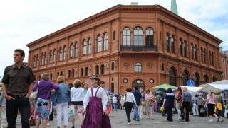 В Ригу везут картины Пикассо, Шагала, Ренуара, Матисса, Сезанна