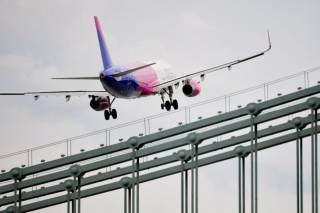 &quot;Wizz Air&quot; закроет базу в аэропорту &quot;Рига&quot;