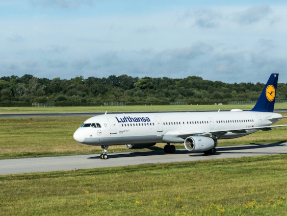 Пилоты Lufthansa решили провести забастовку