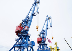 За десять месяцев в латвийских портах перегрузили меньше грузов