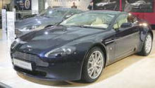 Фильмов о Джеймсе Бонде больше не снимают. Но Aston Martin остается.