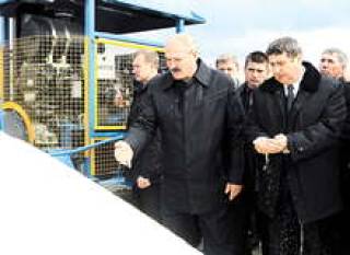 Белорусское руководство пока стоит на своем.