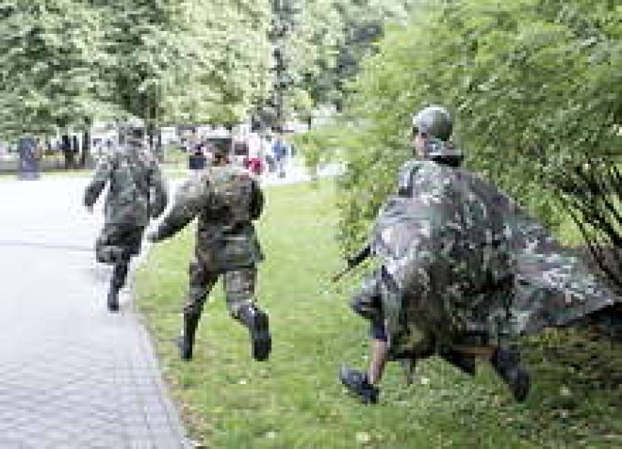 Латвийским военным теперь придется бегать больше и куда за меньшие деньги.