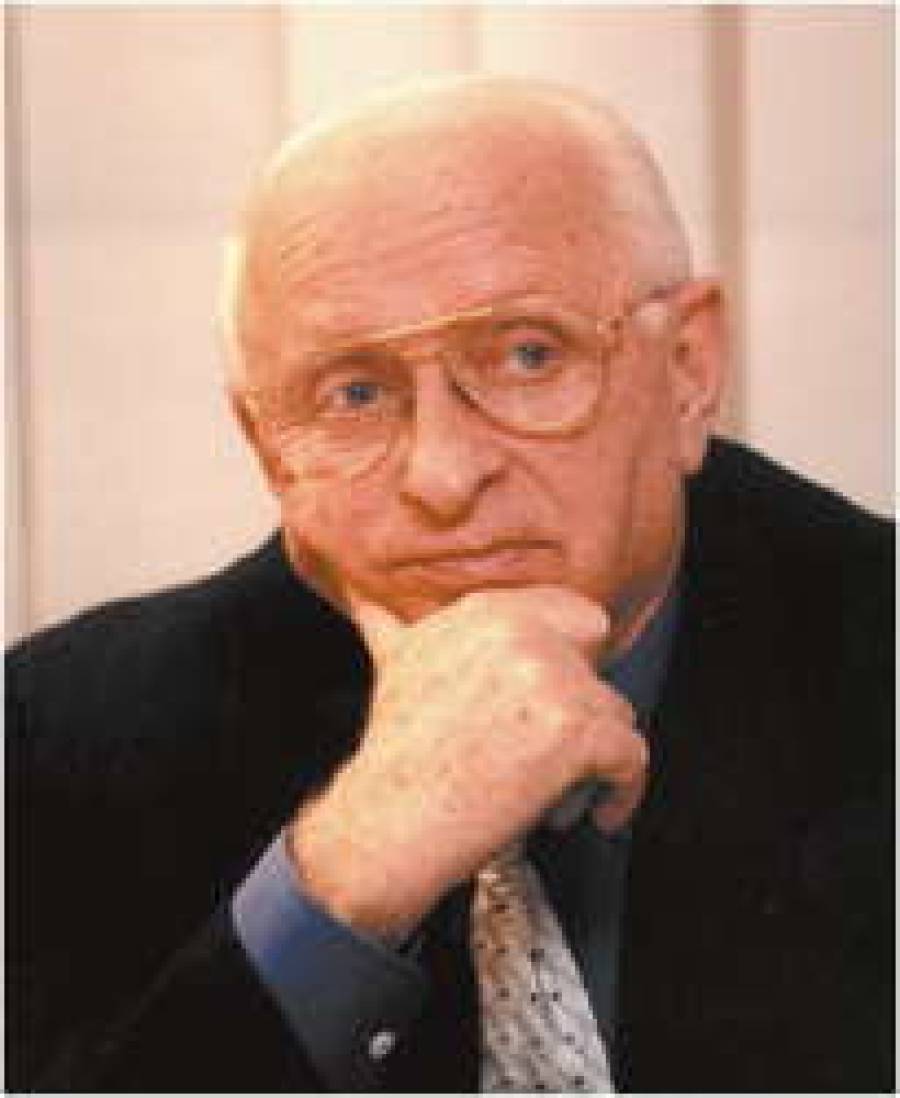 Серебристый Лис родился в Риге