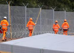 Строить забор на латвийско-российской границе хотят четыре претендента