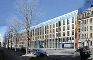 Квартал, развиваемый Wilbrook Management, располагается в центре города, между улицами Лачплеша, Сатеклес и Висвалжа. Общая территория, облагородить которую возьмутся девелоперы, занимает площадь 32 тыс. квадратных метров.