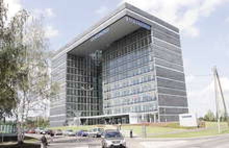 Проект банка в японском стиле создал известный литовский архитектор Аудриус Амбрас.