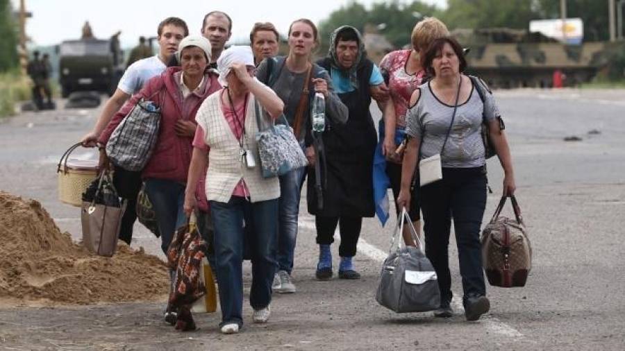 Беженцы: с больной головы на здоровую