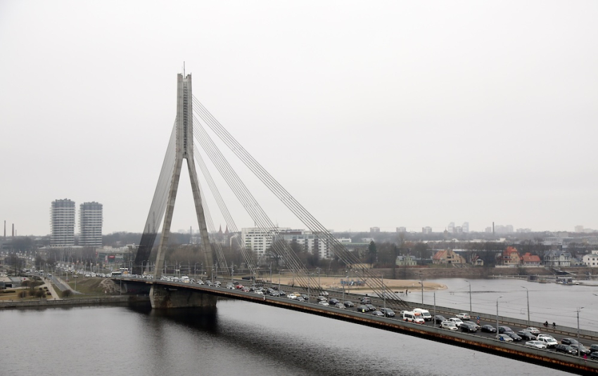 Закрытие Вантового моста обойдется экономике в 700 тысяч евро в день - министр