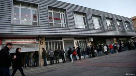 Проблемы поиска рабочего места наиболее широко коснутся молодых людей в возрасте от 15 до 24 лет. 