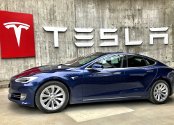 Прибыль Tesla в третьем квартале сильно сократилась