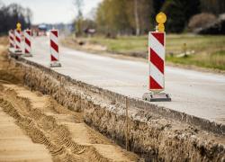 Водители Латвии заплатят за каждый километр: власти нашли неиссякаемый источник доходов