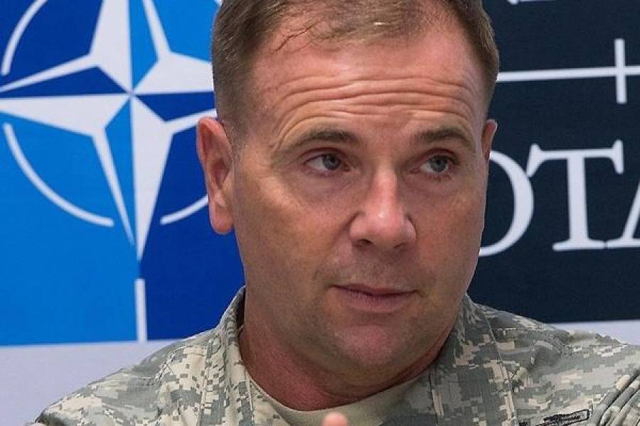 Бен Ходжес: &quot;Россия давит на страны Балтии, чтобы создать &quot;трещины&quot; в альянсе, посеять сомнения среди населения, что, мол, все равно Германия или Португалия, или Канада сюда на помощь не придут&quot;.