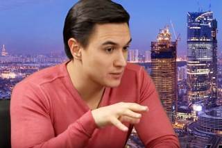 «Чиновники отмывают деньги через биткоины»