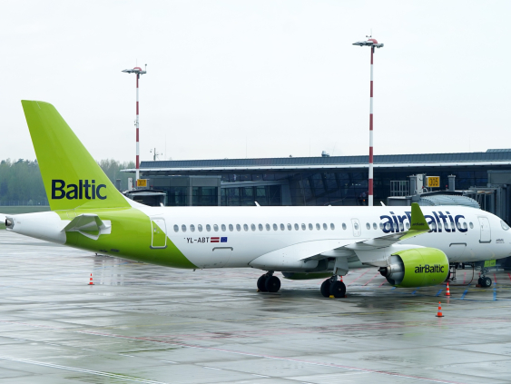 Минсообщения не согласно с выводами Госконтроля по airBaltic