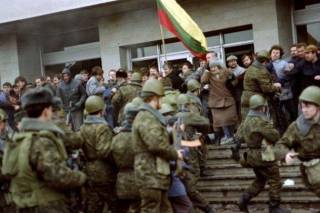 Литовский суд оправдал командиров ОМОНа, которые в 1991 году захватили телецентр