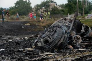 Место крушения Boeing 777 Malaysia Airlines под Донецком