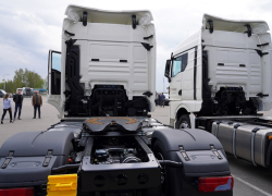 Президент требует пересмотреть закон об увеличении дорожных пошлин для грузовиков