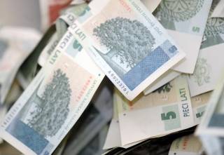 В Банке Латвии в прошлом году обменяли латов на 2,3 млн евро