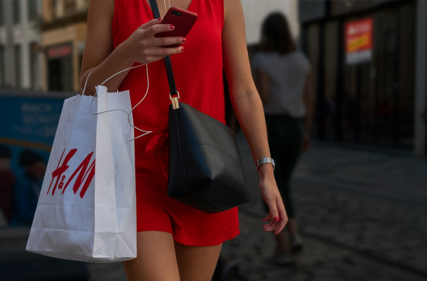 Чистая прибыль H&amp;M сократилась во втором квартале