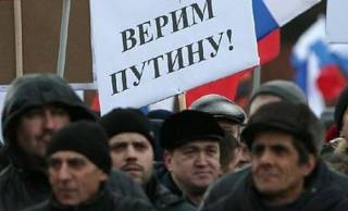 Смелый латышский журналист обличает режим Путина и меню ресторанов
